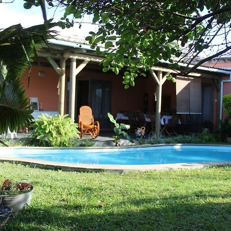 Gite Des Acacias Union Vale Esterno foto