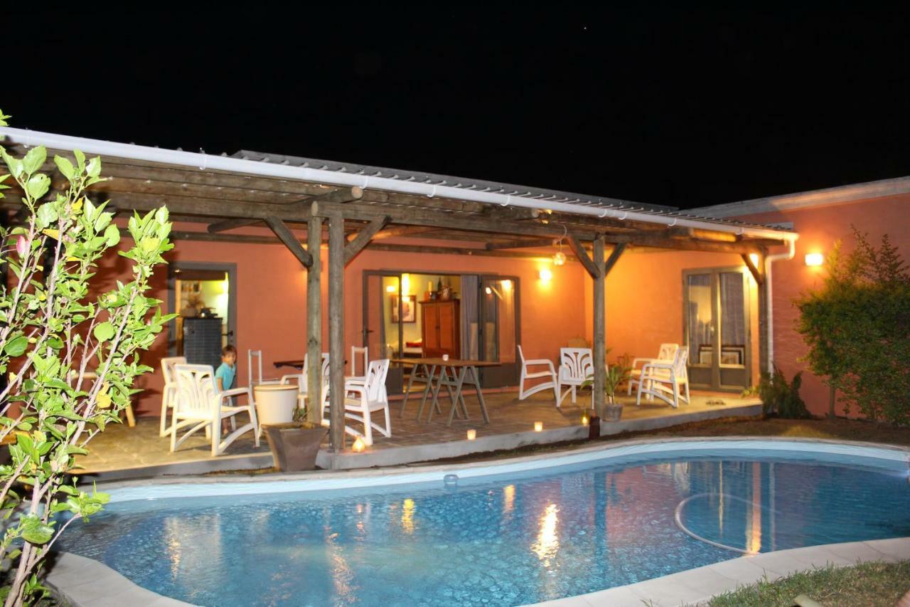 Gite Des Acacias Union Vale Esterno foto
