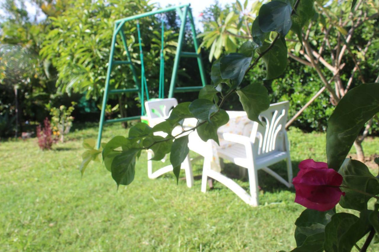 Gite Des Acacias Union Vale Esterno foto